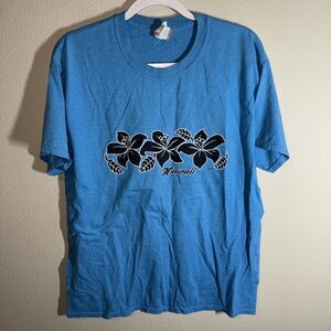 Gildan Women’s T-Shirt Blue Hawaii